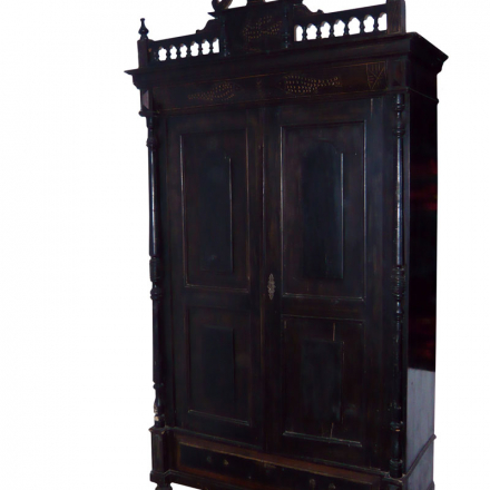 Шафа для одягу