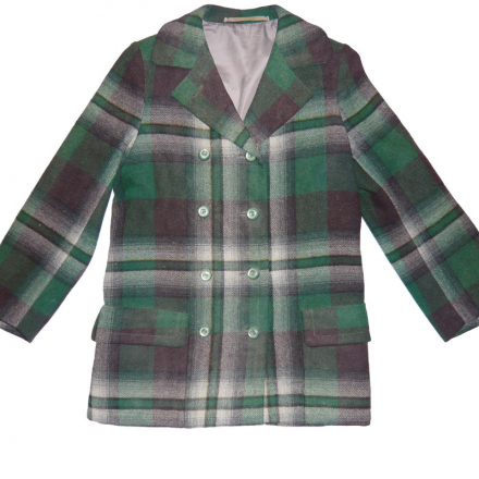 Жіночий піджак, пошитий з тканої вовняної шалі