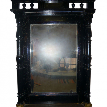 Дзеркало настінне