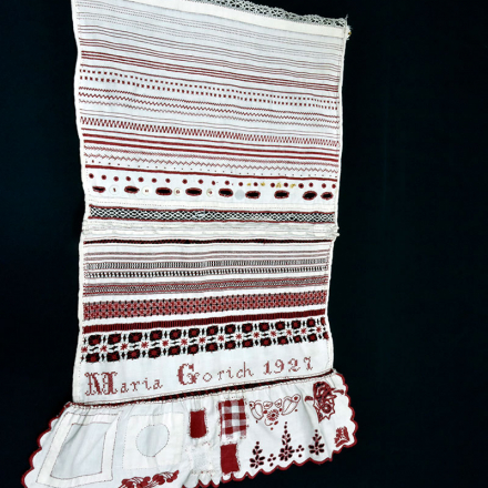 Робота з рукоділля учениці німецької школи Марії Горіх
