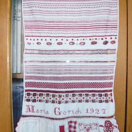 Робота з рукоділля учениці німецької школи Марії Горіх